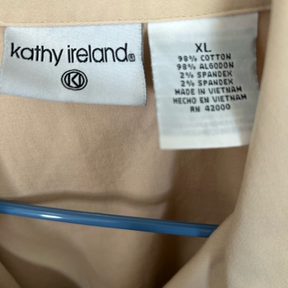 Kathy Ireland Sportswear Tan Jacket Size XL - Picture 3 of 5